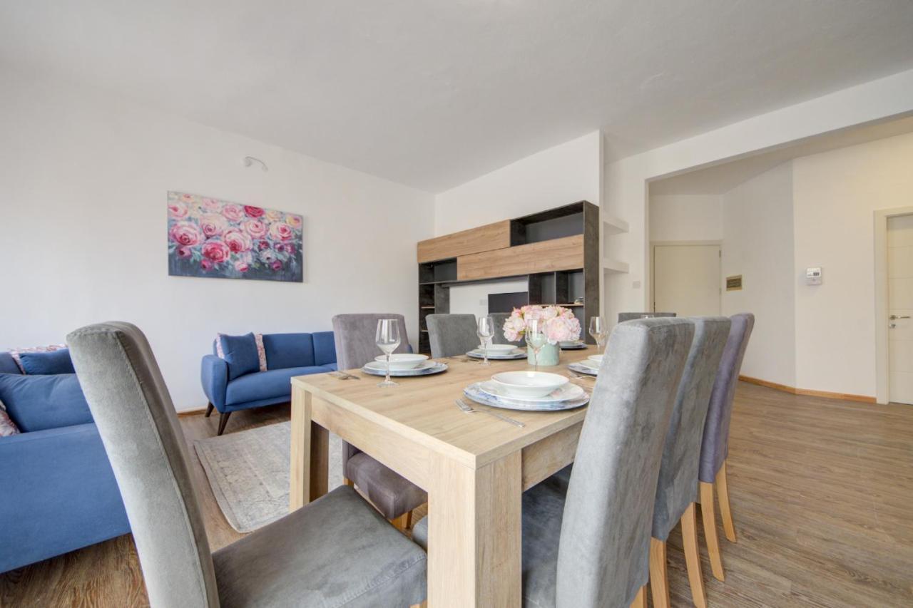 Fleur Court - Sliema 4 Bedroom Side Seaviews Apartments And Penthouse By Shortletsmalta Zewnętrze zdjęcie