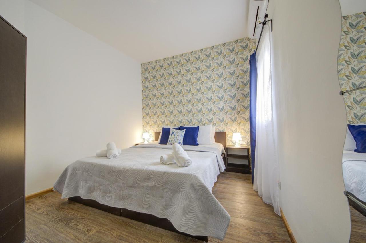 Fleur Court - Sliema 4 Bedroom Side Seaviews Apartments And Penthouse By Shortletsmalta Zewnętrze zdjęcie